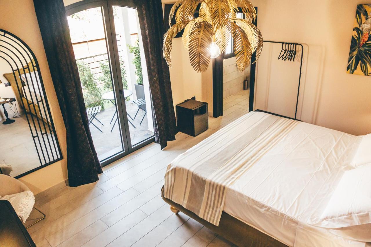 Eksotika Bed & Breakfast Oliveri Bagian luar foto