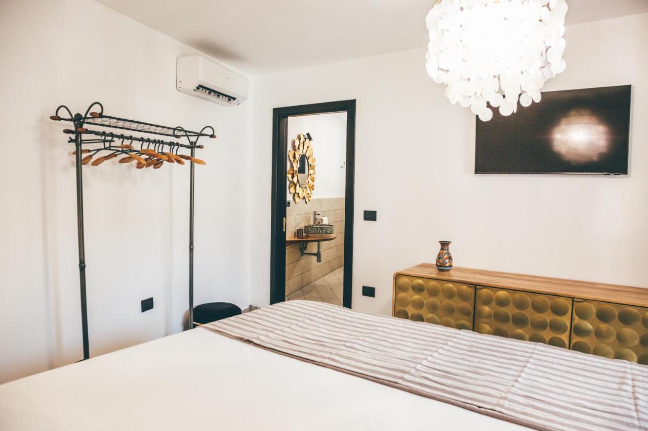 Eksotika Bed & Breakfast Oliveri Bagian luar foto