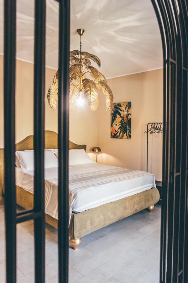 Eksotika Bed & Breakfast Oliveri Bagian luar foto
