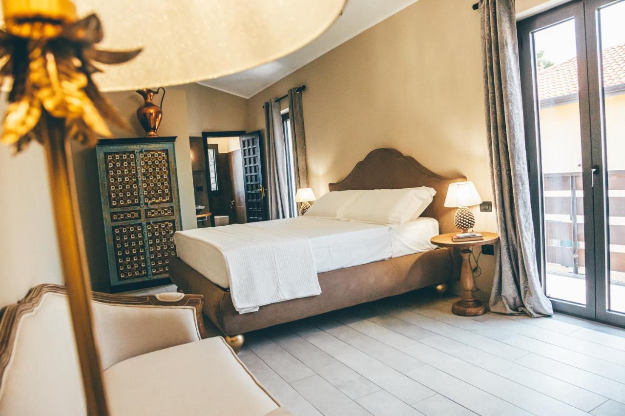 Eksotika Bed & Breakfast Oliveri Bagian luar foto
