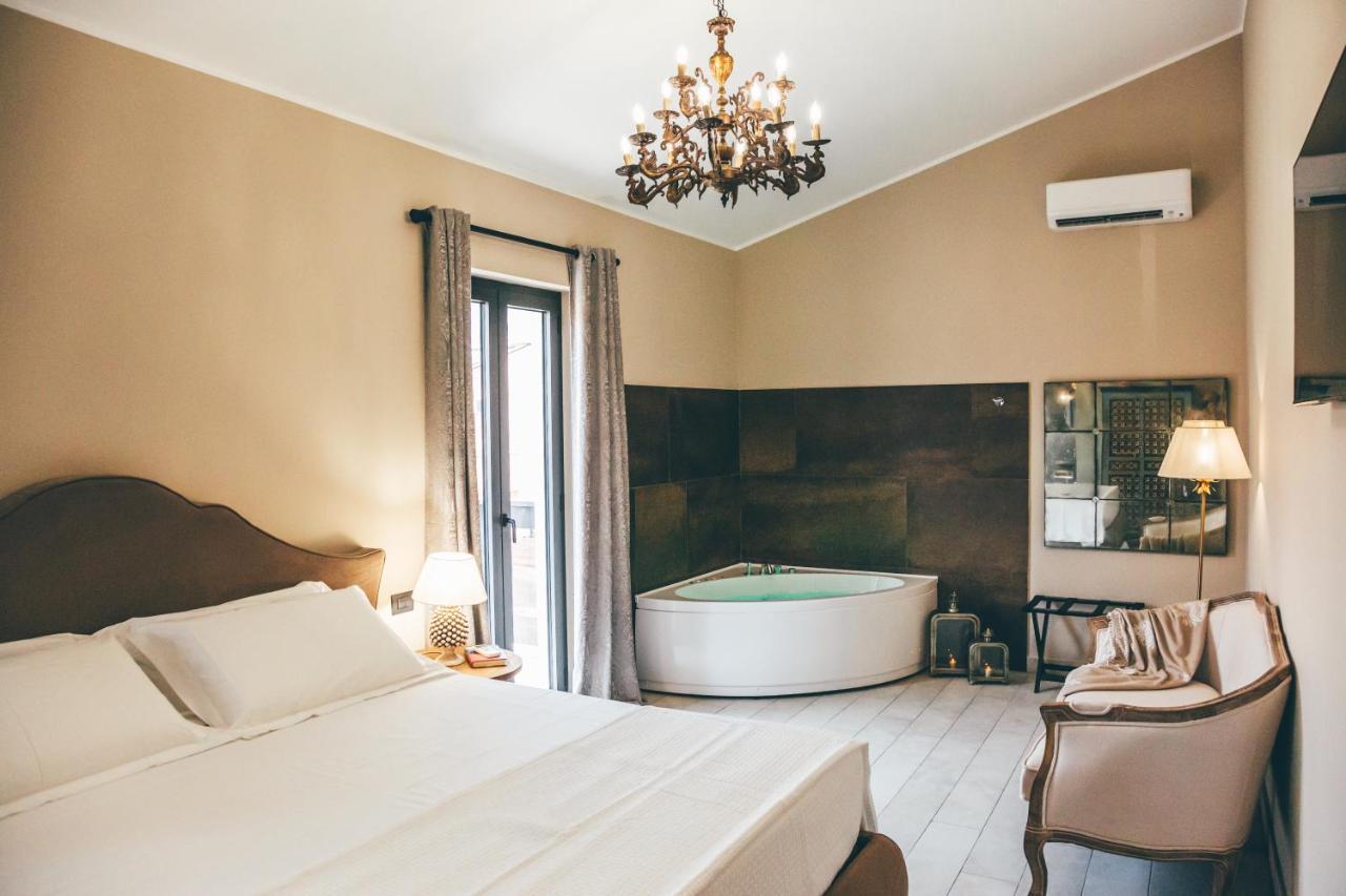 Eksotika Bed & Breakfast Oliveri Bagian luar foto